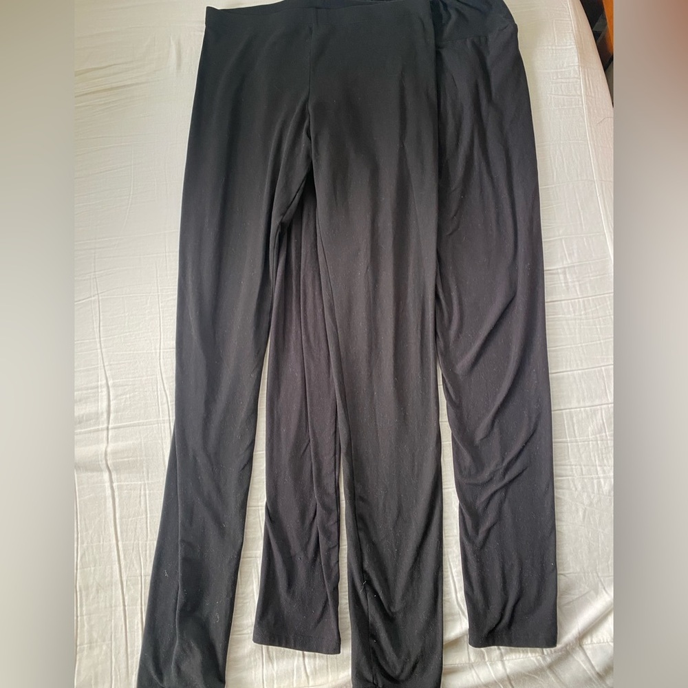 2 black leggings, 1 lularoe, 1 felina, stretchy, size mediums